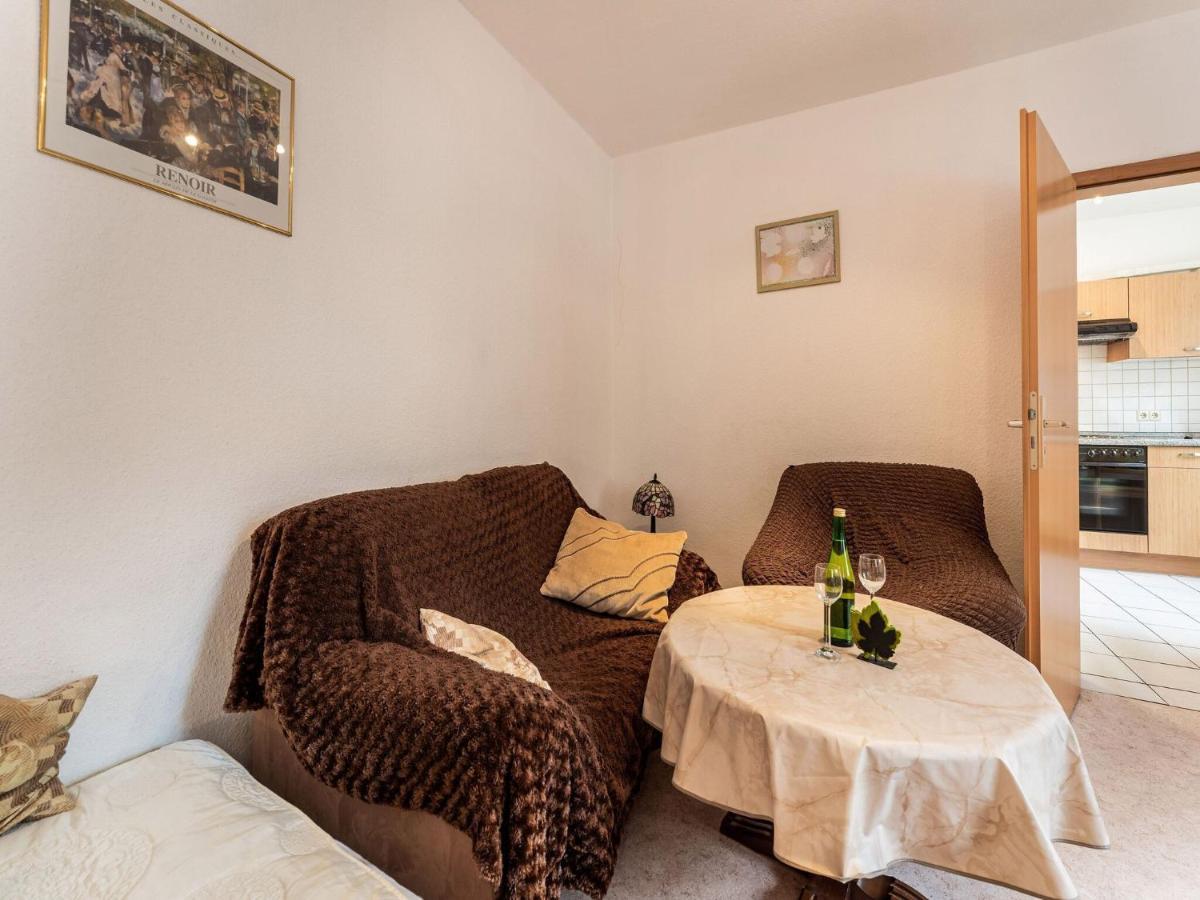 Comfortable Apartment In Ediger Eller Eifel Санкт-Альдегунд Экстерьер фото